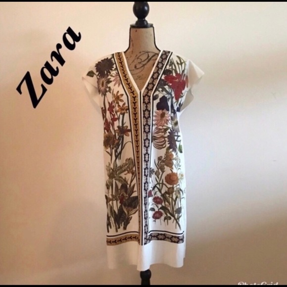 Zara Dresses & Skirts - Zara Floral Sheath Dress